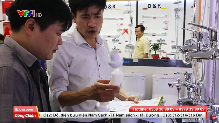 Showroom Công Chiến là một trong những đại lý uy tín hàng đầu của Thiết Bị Phòng Tắm DK, thiet bi ve sinh Công Chiến luôn luôn mang đến sự hài lòng về các trang thiet bi phong tam - thiết bị vệ sinh dk trên khắp cả nước. Bên cạnh đó là hàng loạt các trang thiết bị phòng tắm cao cấp và thiết bị vệ sinh cao cấp khác